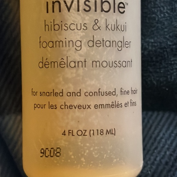Rusk Invisible Foam Detangler. 4 ounces - Picture 3 of 3